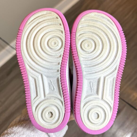 Nike Girls Air Force 1 Low Easy On Sneakers Shoes 10C Pink White Hook And Loop - Picture 6 of 10